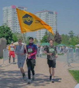 В день Волги 20 мая компания МЕРА приняла участие в Зеленом марафоне, который совпал  с четырехлетием экопроекта «Здоровый урожай — здоровая Россия».